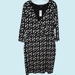 Ann Taylor Dress Size Large Black White Print Faux Wrap 3/4 sleeve Stretch NWT